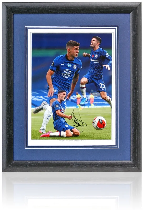 Christian Pulisic Chelsea Hand Signed 16x12" Montage Display AFTAL COA