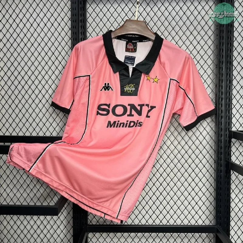 Juventus 1997/98 Vintage Away Jersey