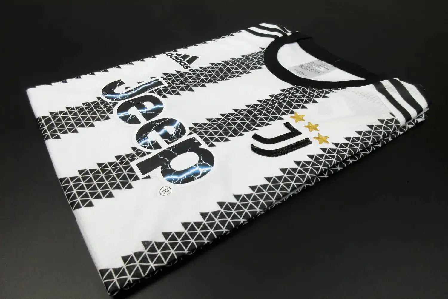 Juventus 22/23 Home Kit- Player Version