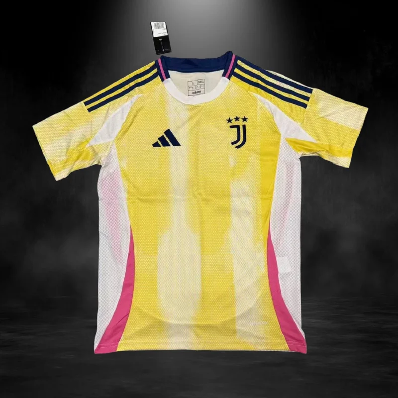 Juventus Away Shirt 24/25 (Fan)