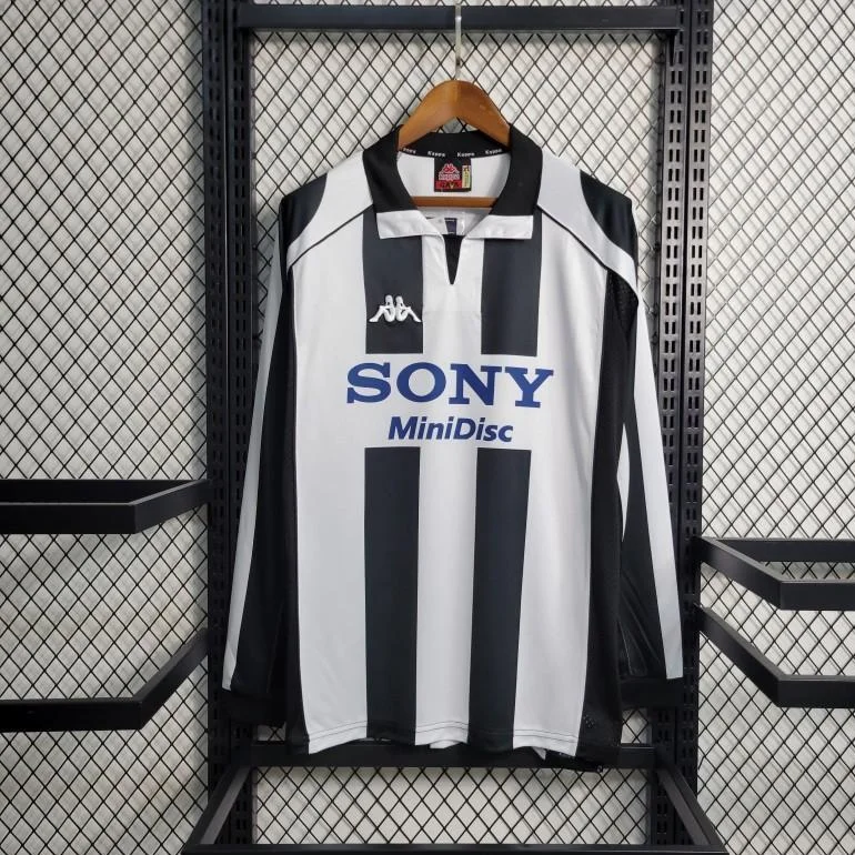 Juventus FC 1997-1998 Home Long Sleeve Jersey