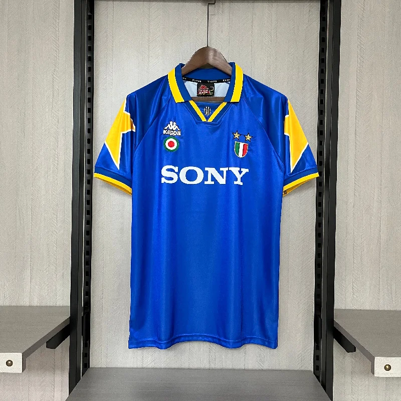 Juventus Away 95/96