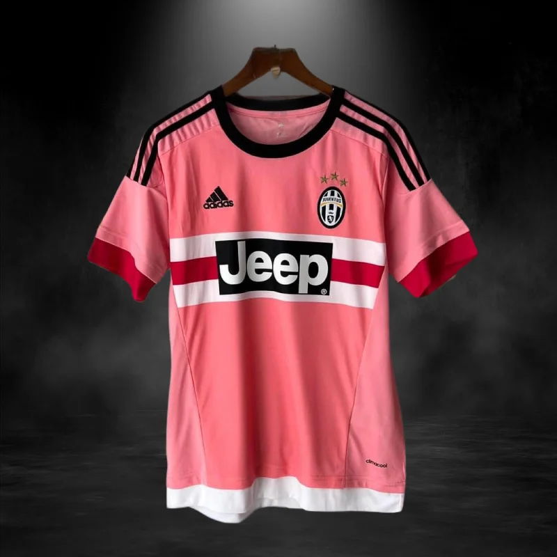 Juventus Retro Away Shirt 15/16