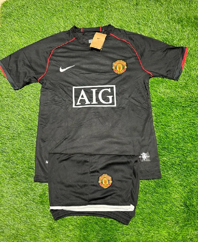 Manchester United Away Retro 07-08 Kit