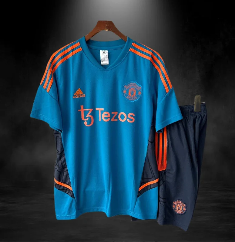 Manchester United Training Kit